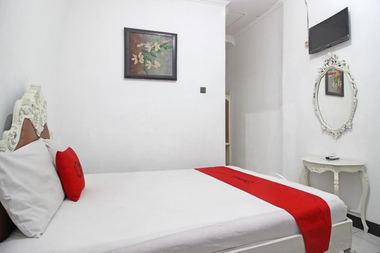 Reddoorz Plus @ Taman Siswa 3 Yogyakarta Exterior foto
